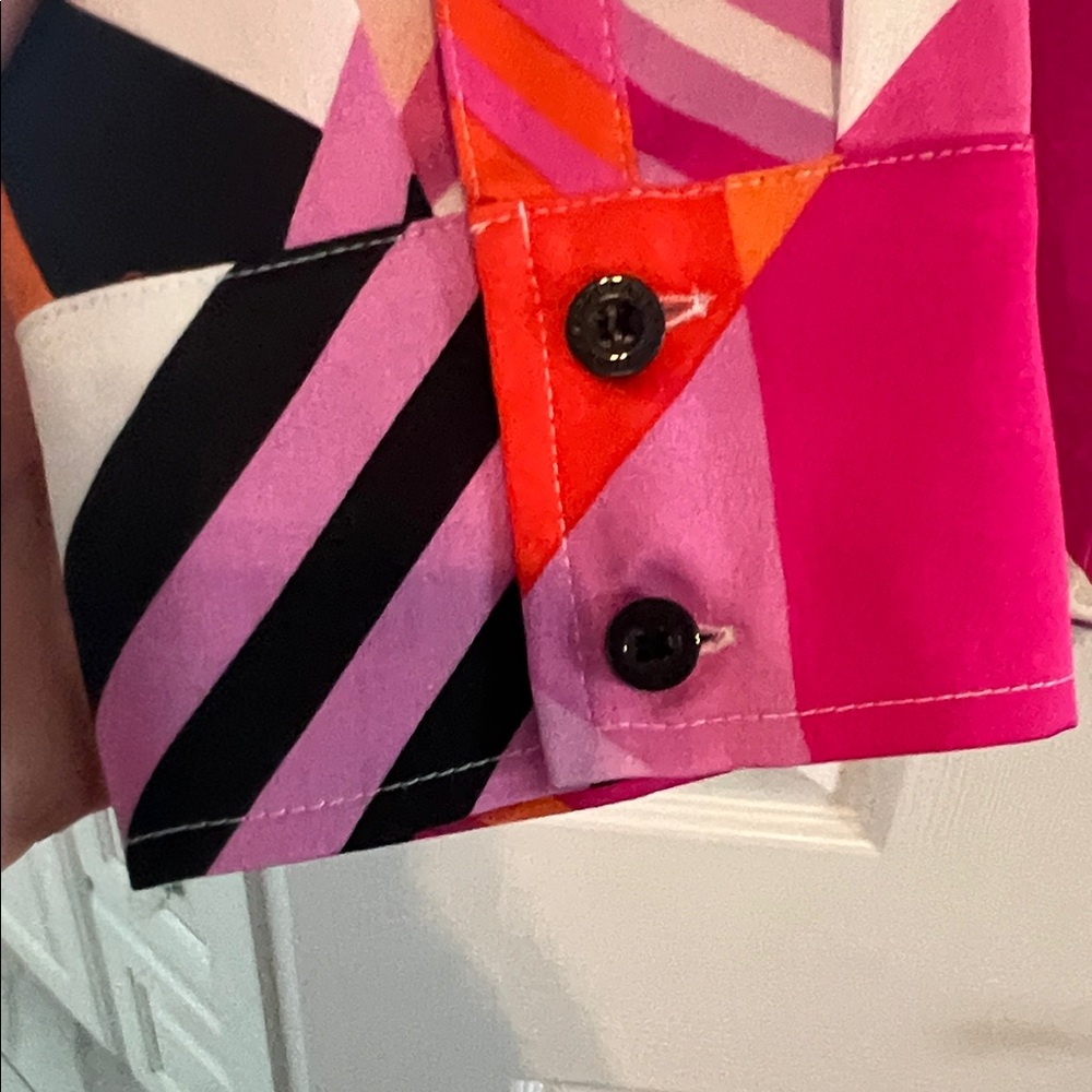 Karl Lagerfeld Pink and Orange Geometric Blouse - only worn once! - Picture 3 of 7